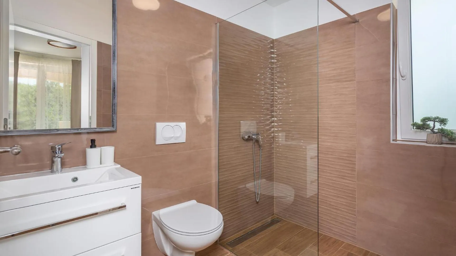 Lovely Home In Sveti Viddobrinjski With Wifi Gostinjac 0*,
